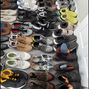 Men’s sizes 15/16 all kinds of shoes and very nice